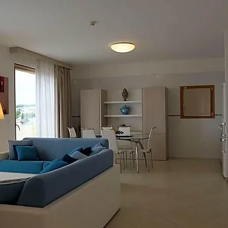 La Corte Di Leuca Aparthotel 3*