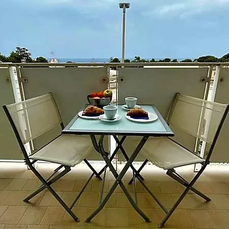 La Corte Di Leuca Aparthotel 3*